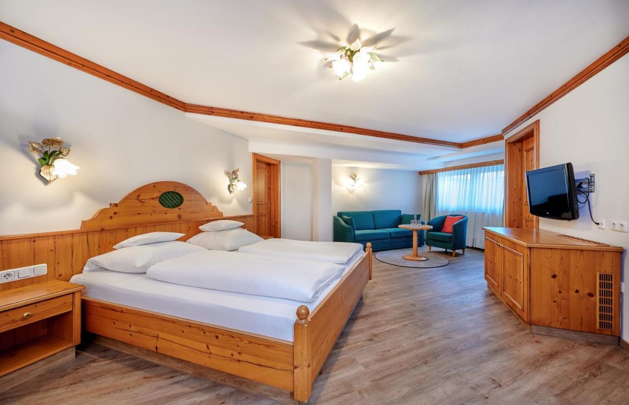 Hotel Am See Neutraubling Habitación foto