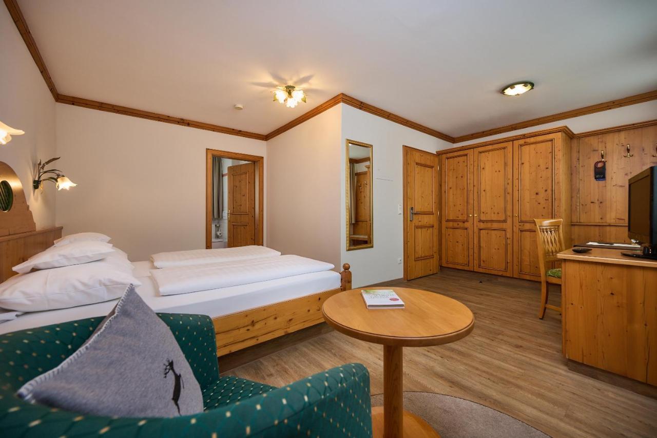 Hotel Am See Neutraubling Habitación foto