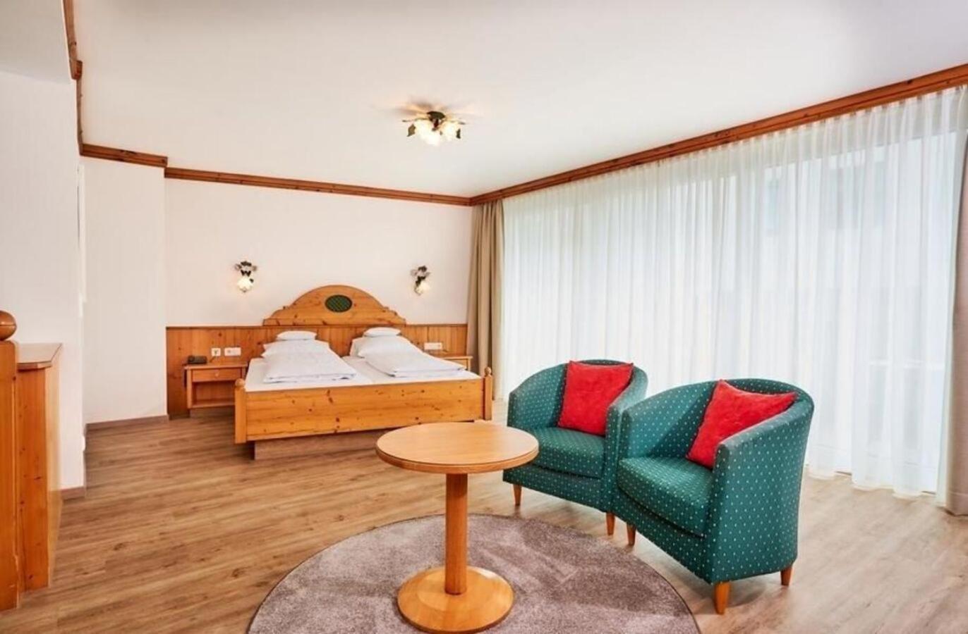 Hotel Am See Neutraubling Habitación foto