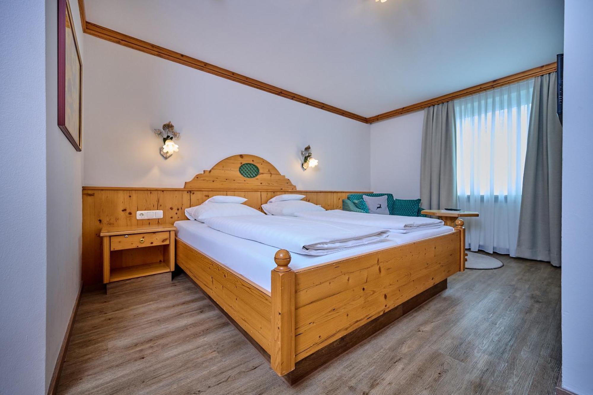 Hotel Am See Neutraubling Habitación foto
