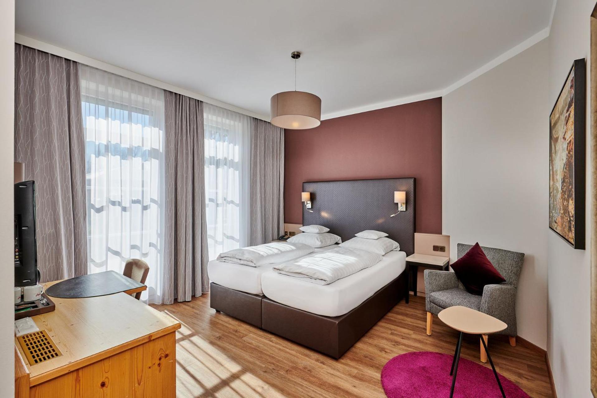 Hotel Am See Neutraubling Habitación foto