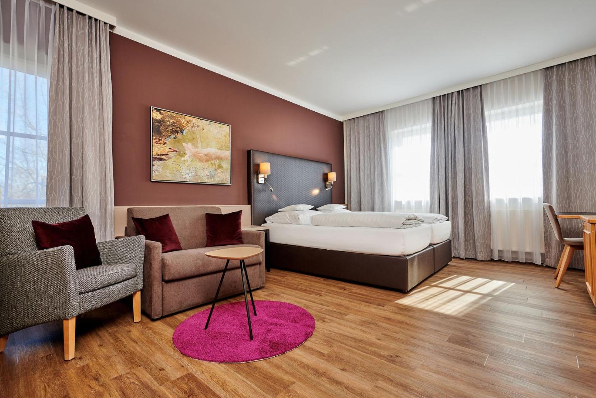 Hotel Am See Neutraubling Habitación foto